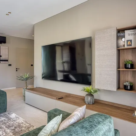 Villa D&l Deluxe Kringa